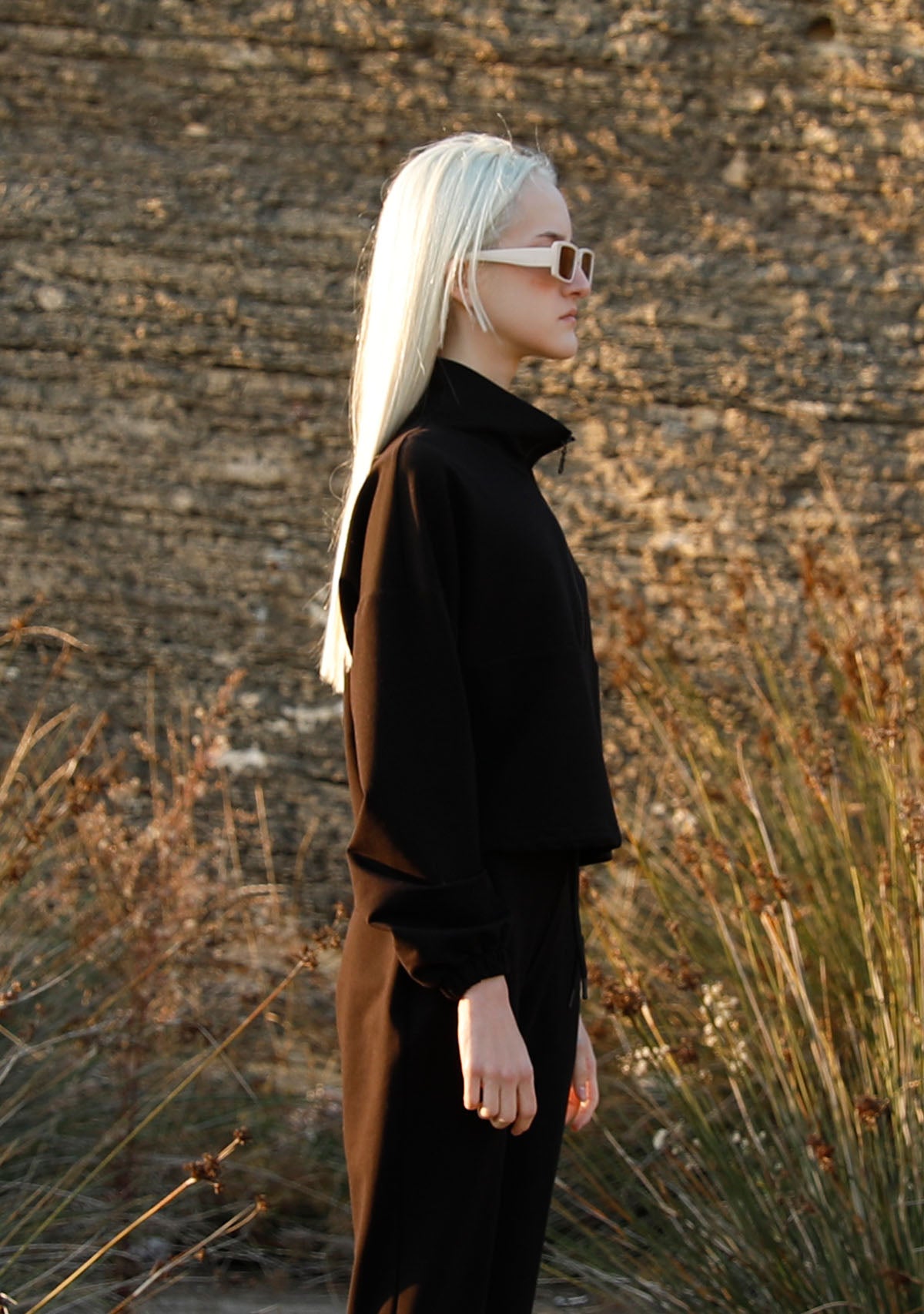 Alex Black Sweatshirt