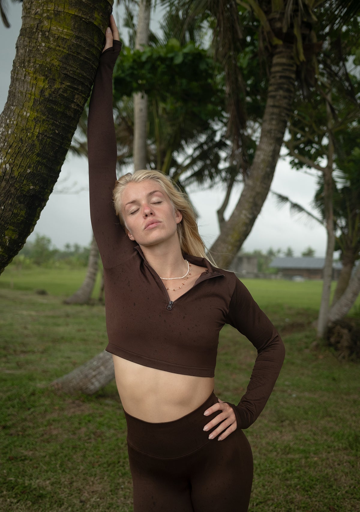 Yarım Fermuarlı Uzun Kollu Aktif Üst