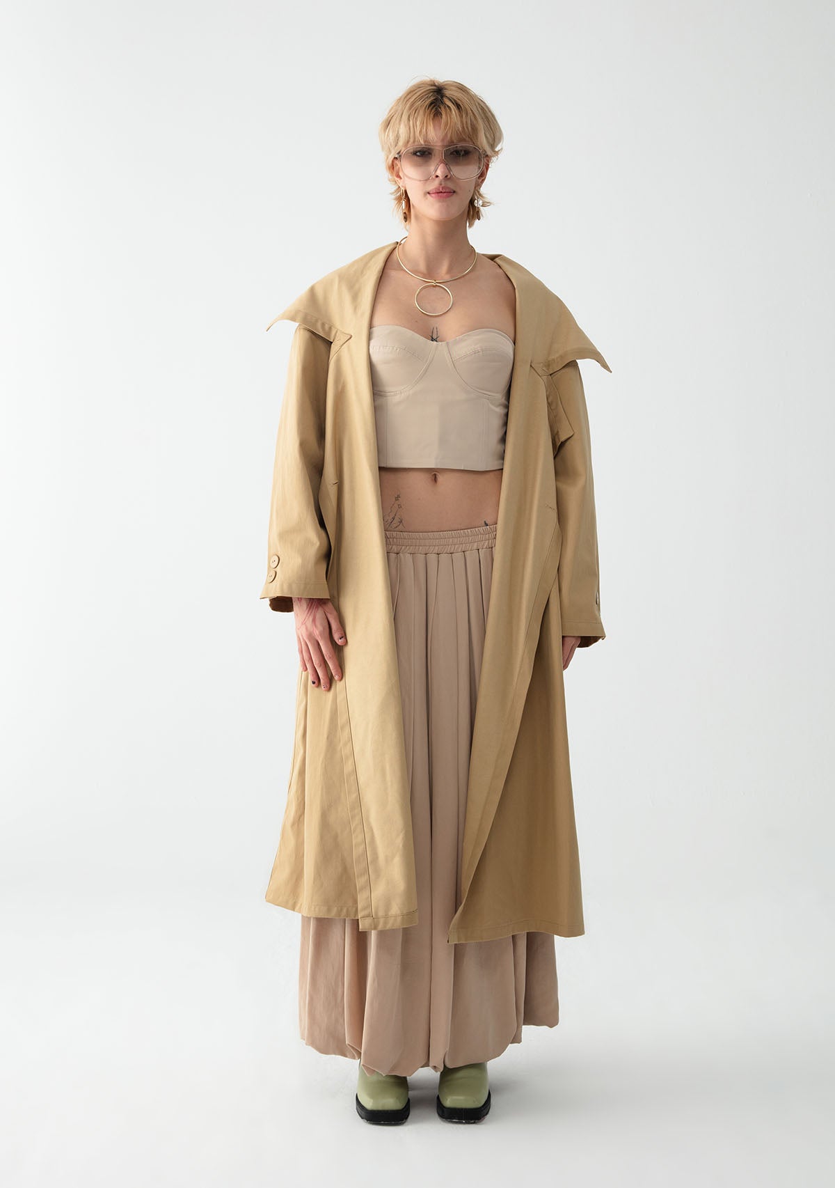 Krem Kanat Yakalı Trençkot