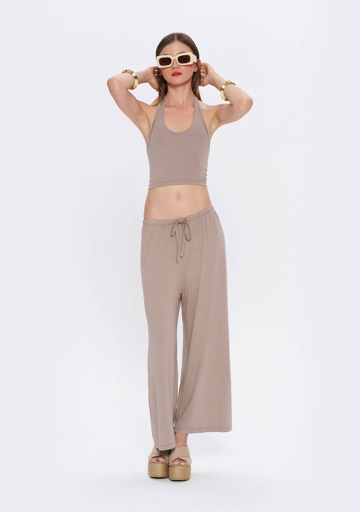 Halter Yaka Açık Kahverengi Yumuşak Bluz