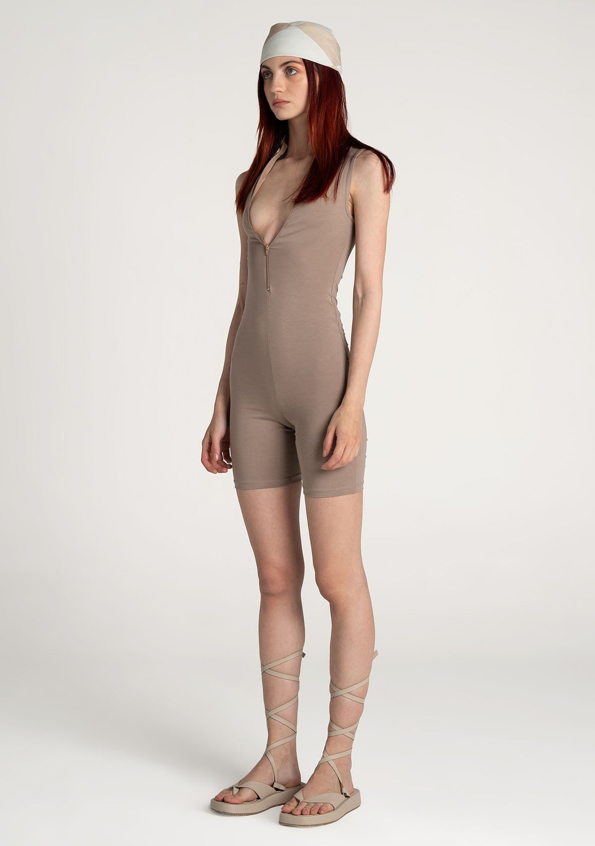 Açık Kahverengi Önden Fermuarlı Şort Bodysuit