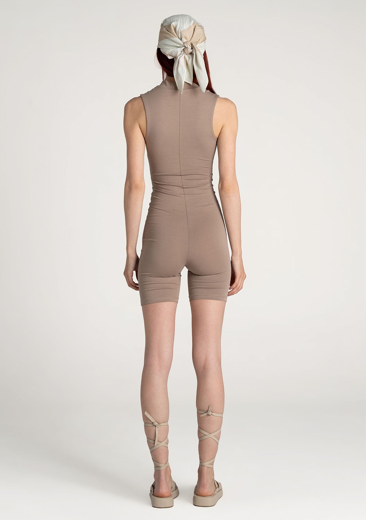 Açık Kahverengi Önden Fermuarlı Şort Bodysuit