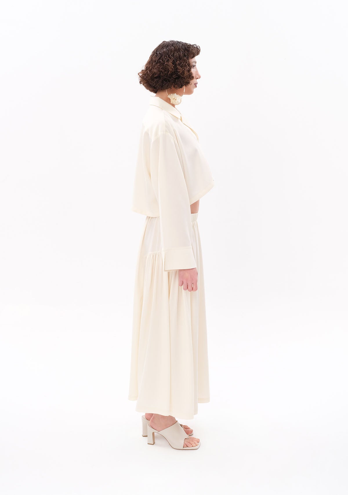 Beyaz Tencel™ Oversize Crop Gömlek