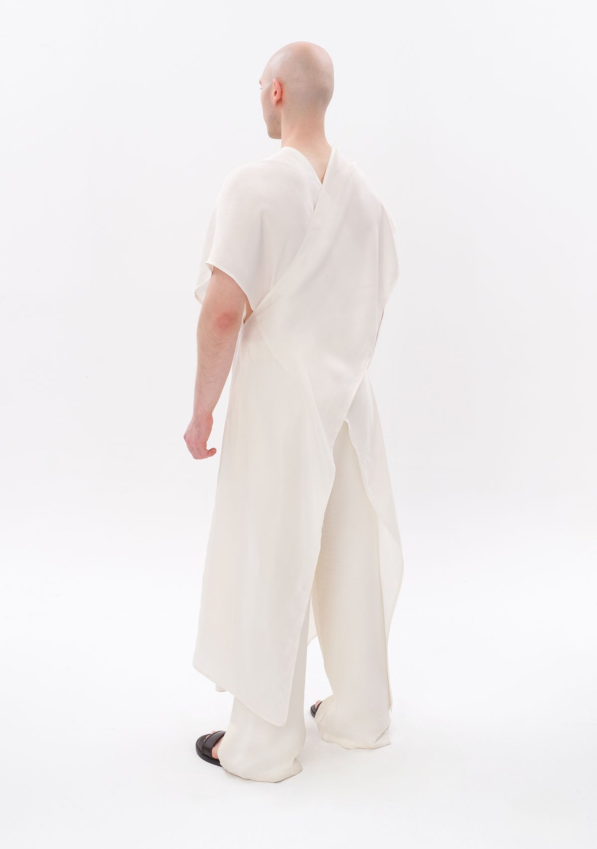 Beyaz Luxe Tencel™ Elbise