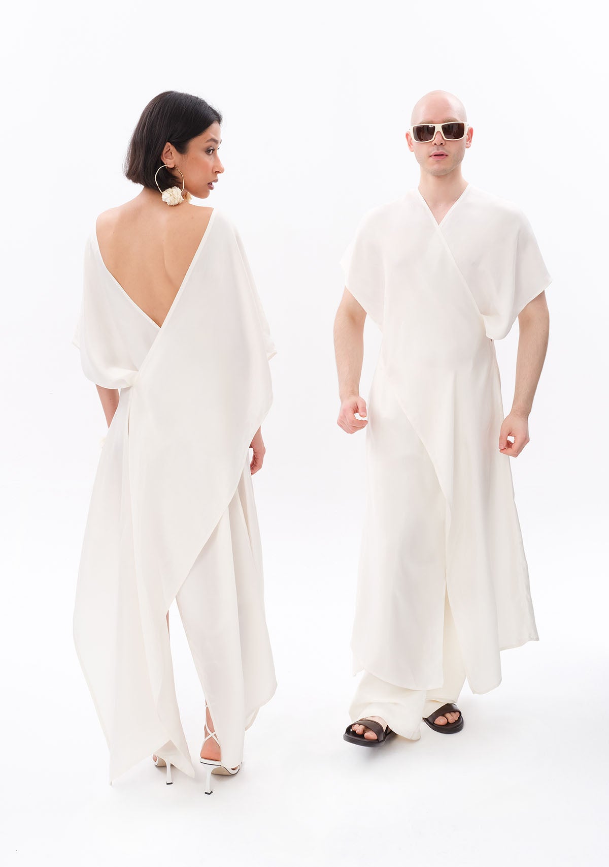 Beyaz Luxe Tencel™ Elbise