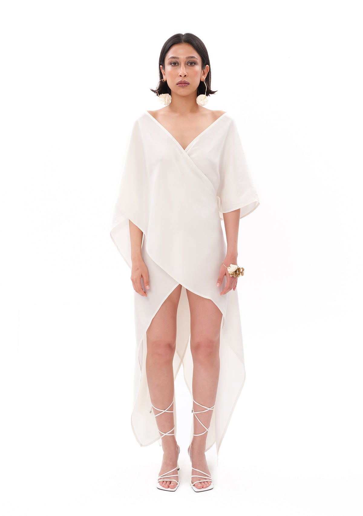 Beyaz Luxe Tencel™ Elbise