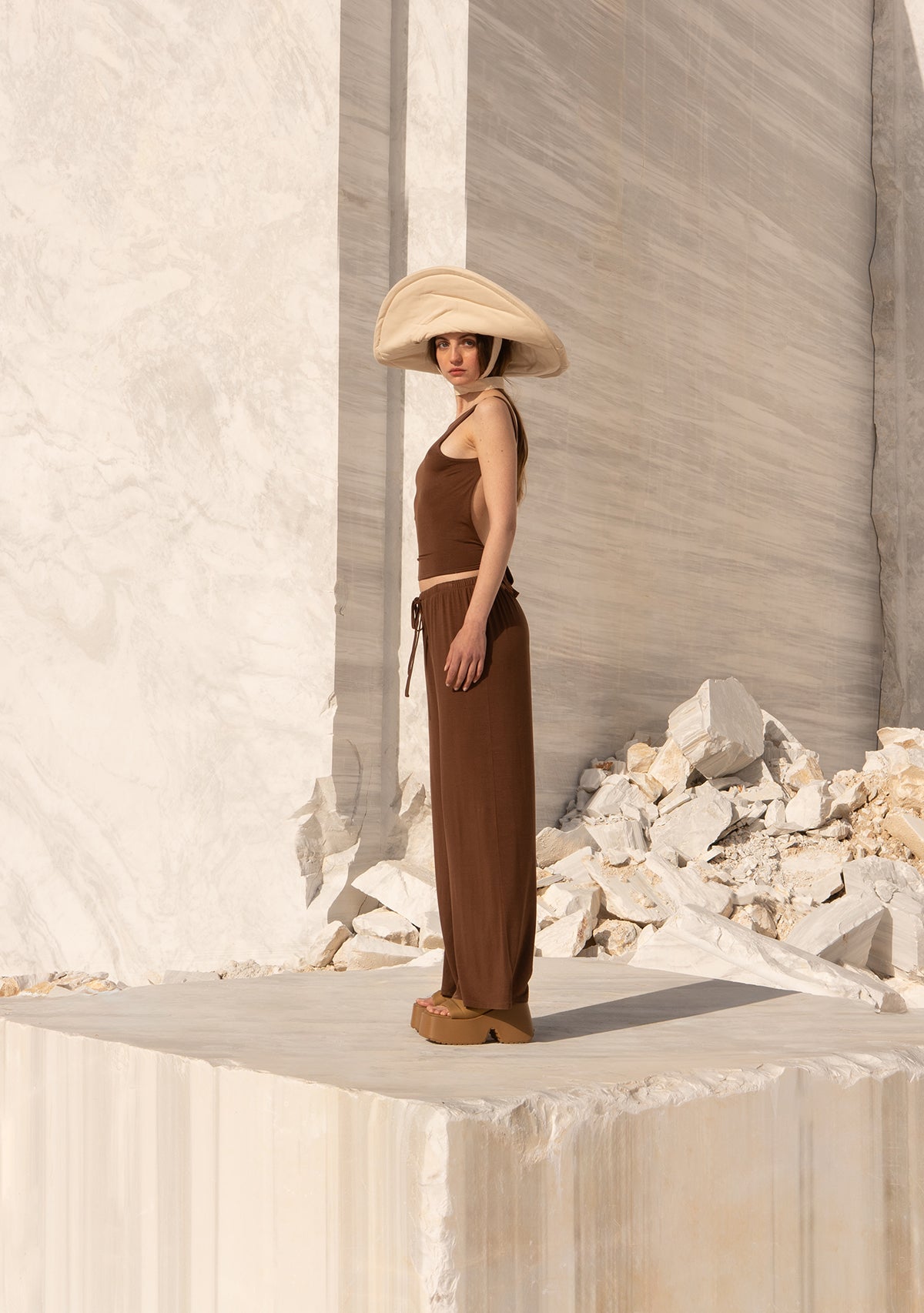 tinybrand.jpg-everyday-brown-soft-pants-side-wiew