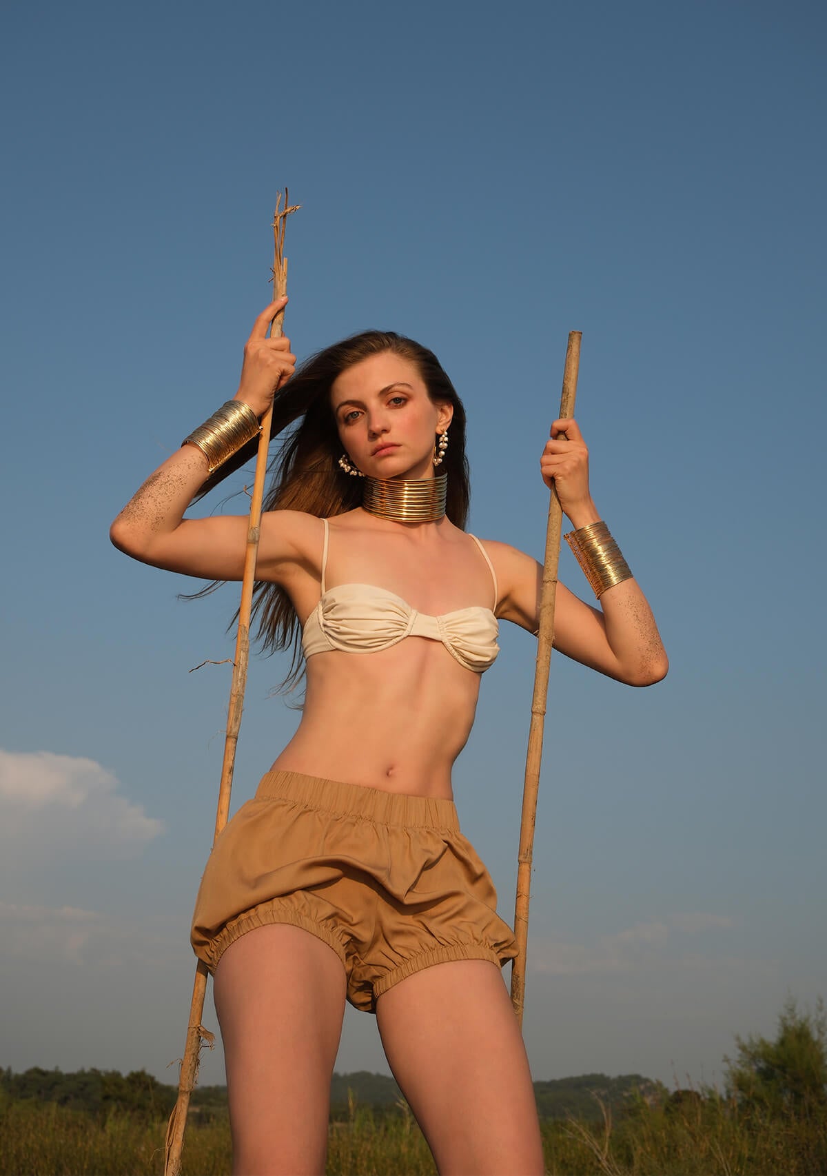 Elastic Waist Tencel™ Beige Shorts