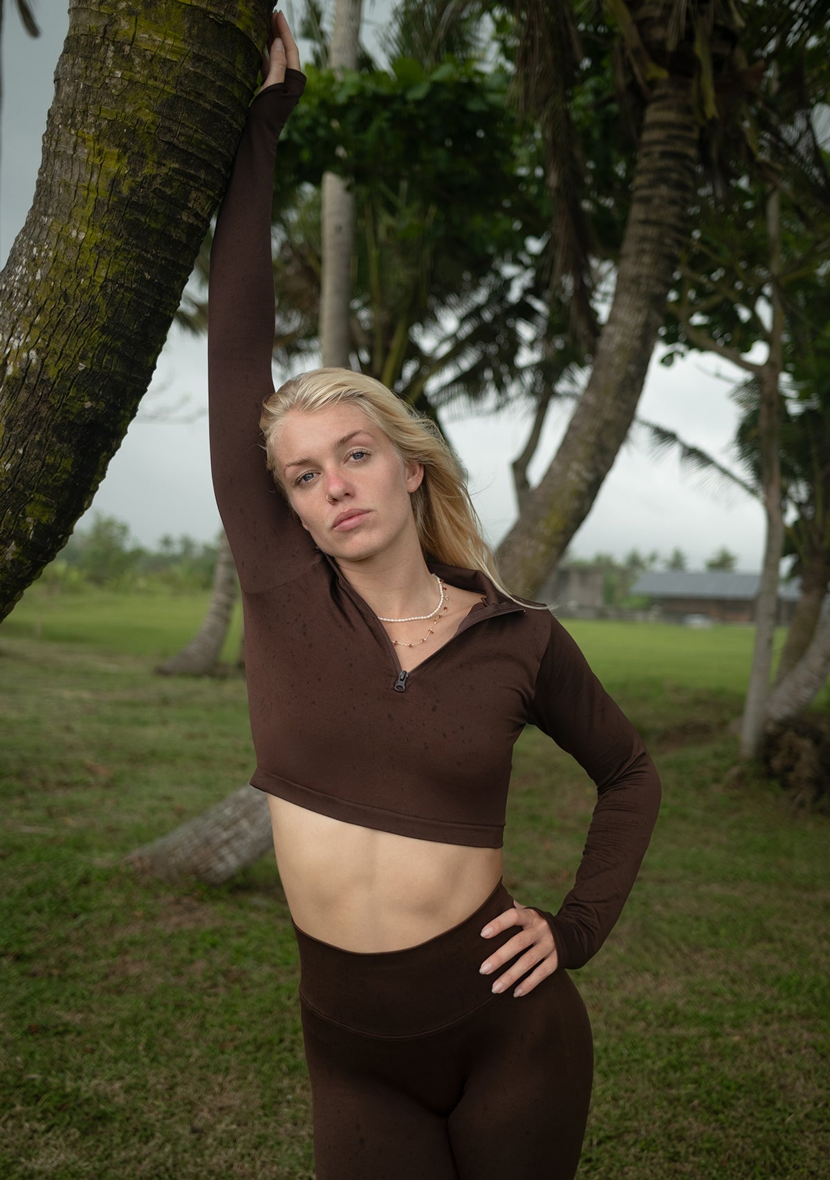 Yarım Fermuarlı Uzun Kollu Aktif Üst