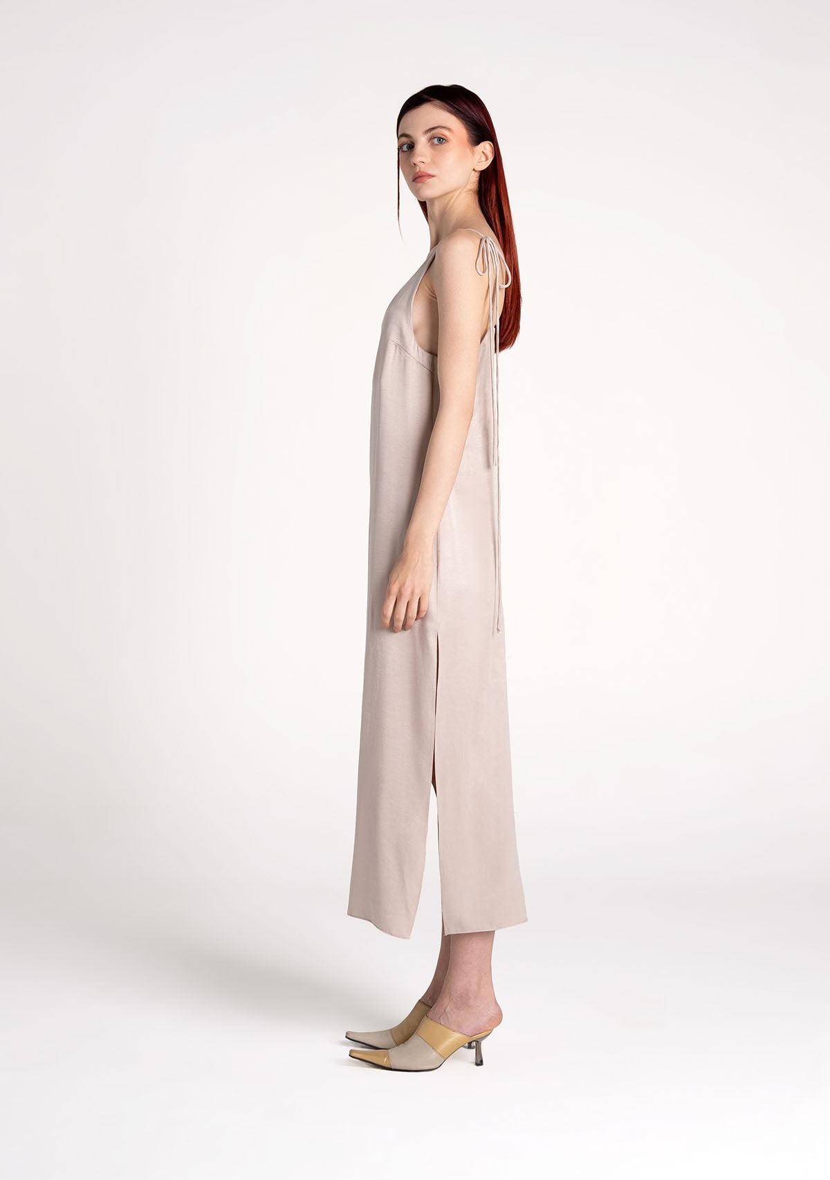 Ayarlanabilir Askılı Işıltılı Krem Elbise