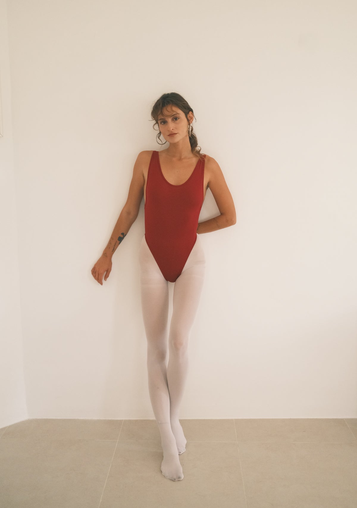 Sırt Dekolteli Esnek Bodysuit
