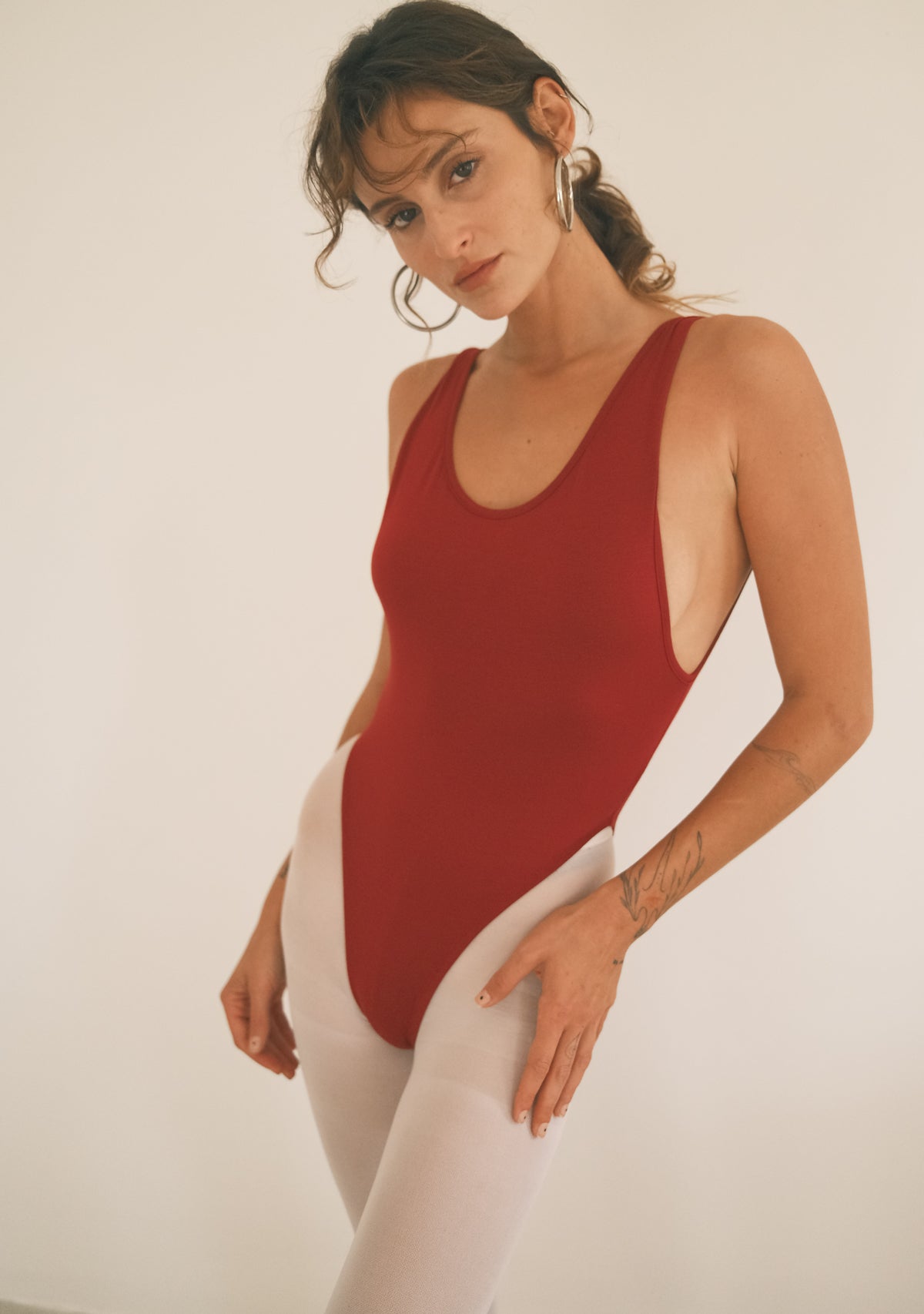 Sırt Dekolteli Esnek Bodysuit