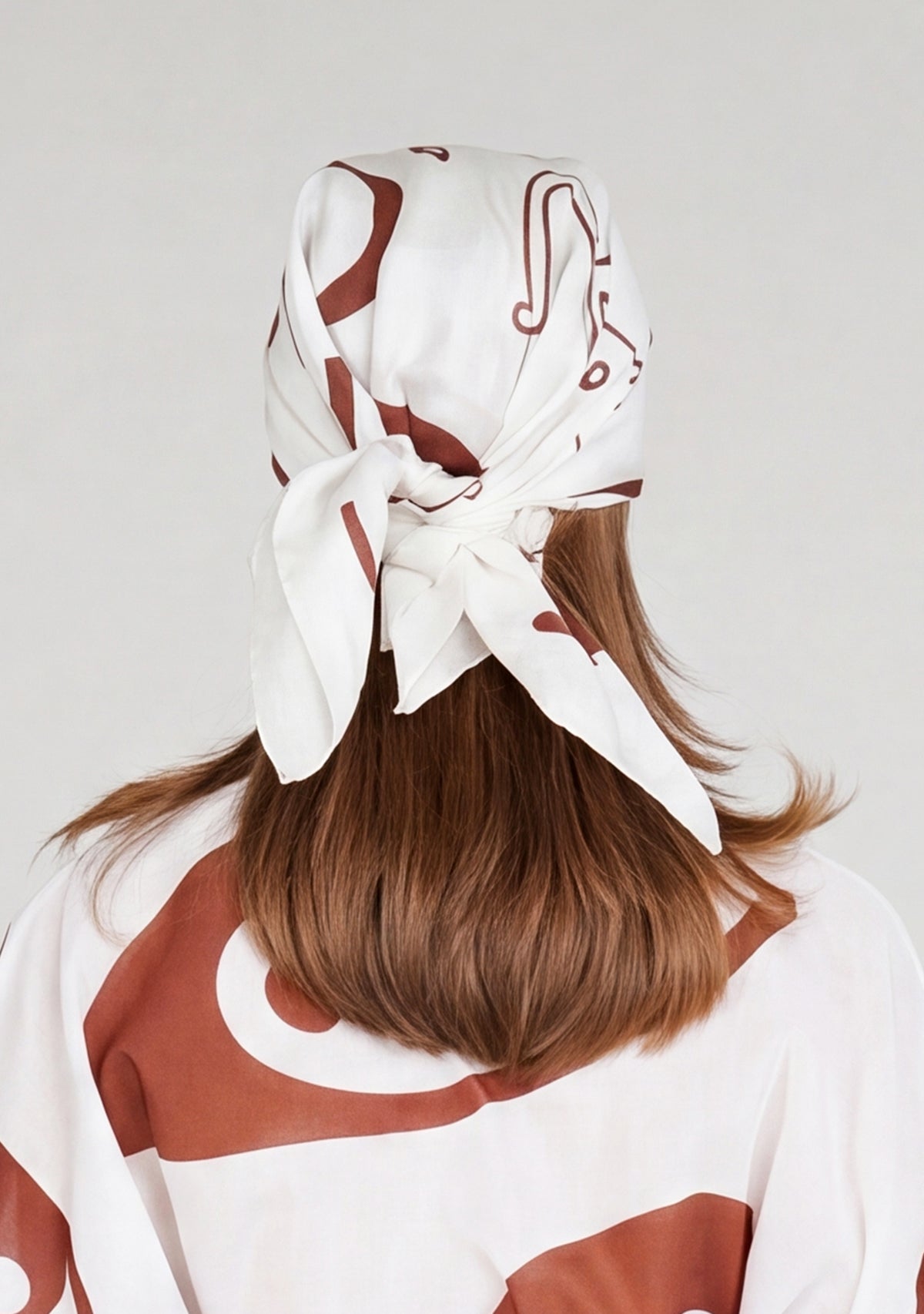 yinyang-light-scarf-back-wiew